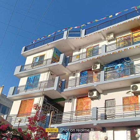 Orchid Hostel And Hotel Tapovan エクステリア 写真
