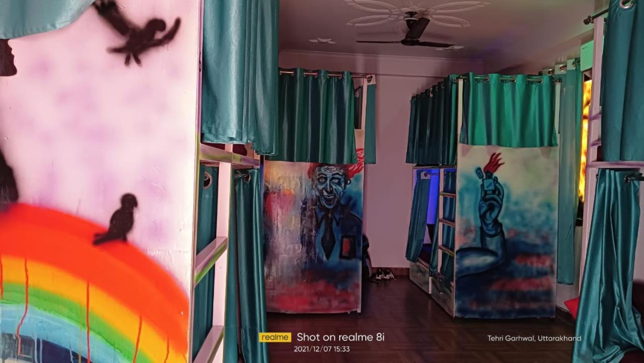 Orchid Hostel And Hotel Tapovan エクステリア 写真